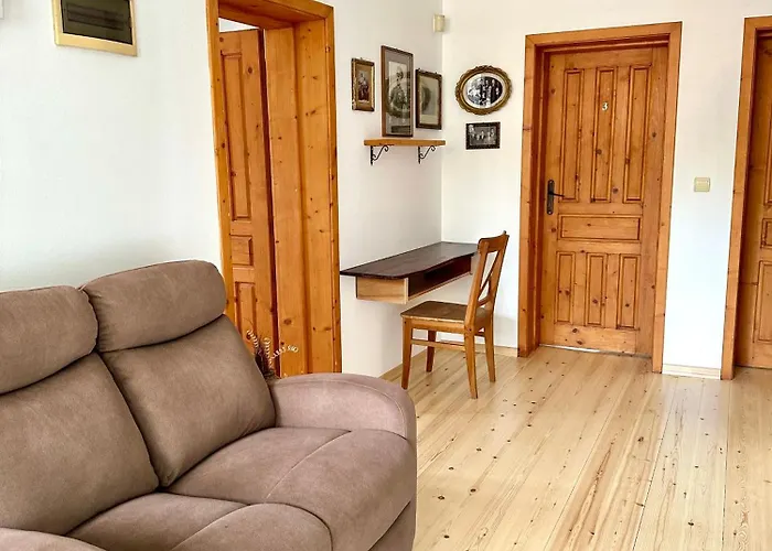 The Red Villa Tırnova